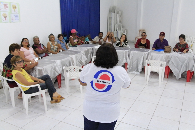 Atividades acontecem no prédio anexo a sede do Sintufal (Foto: Edilson Omena) Atividades acontecem no prédio anexo a sede do Sintufal (Foto: Edilson Omena)