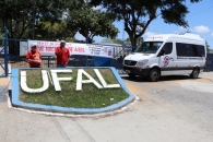 Diretores do Sintufal e técnicos da base discursaram durante o período da manhã. Foto: Ascom/Sintufal 