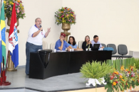 Coordenador geral do Sintufal, Paulo Omena, na condução da assembleia | Foto: Foto: Ascom/Sintufal