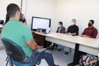 Encontro reuniu as duas representações dos trabalhadores da Ufal e equipe técnica da Ufal | Foto: Ascom/Sintufal