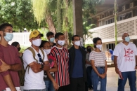 Professores e estudantes também participaram do ato | Foto: Vanessa Ataíde