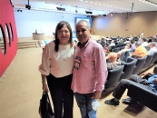 Coordenador geral do Sintufal, José Marcos Gomes, ao lado da deputada Federal, Alice Portugal (BA) durante solenidade em homenagem aos 44 anos da Fasubra, na Câmara dos Deputados, em Brasília 