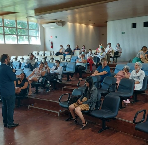 Reunião com diretor do Departamento de Administração de Pessoal (DAP-Ufal), Bruno Morais, no HUPAA Reunião com diretor do Departamento de Administração de Pessoal (DAP-Ufal), Bruno Morais, no HUPAA