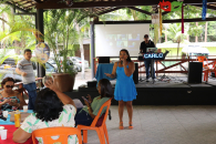 Coordenadora geral do Sintufal, Nadja Lopes, fala aos presentes ao evento | Foto: Ascom/Sintufal