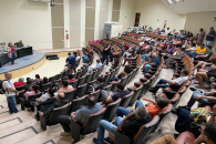 Momentos da assembleia do Sintufal, na última quinta-feira, dia 27.02 | Foto: Ascom/Sintufal